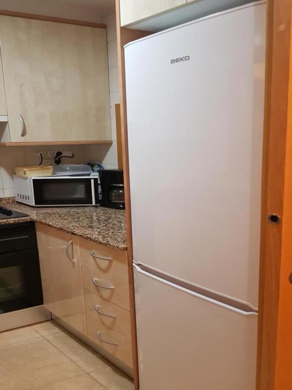 Disponible -11 Al 21 Abril-Apt Cachirul- 4 Pers -Wifi -Aire Acond- Parking Opcionable Extra Benidorm Kültér fotó